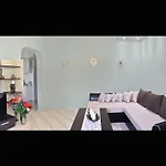 Elia Дом отдыха